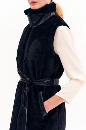 Alternative view of Forel Γιλέκο