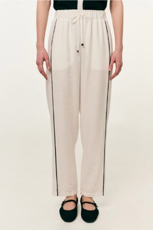 Alternative view of Forel Παντελόνι